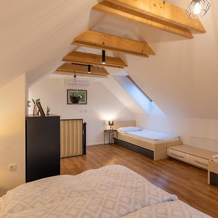 Maple & Pine Bled Apartment Luaran gambar