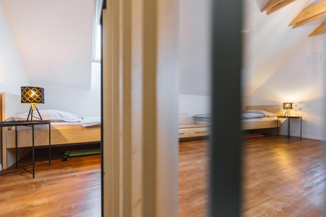 Maple & Pine Bled Apartment Luaran gambar