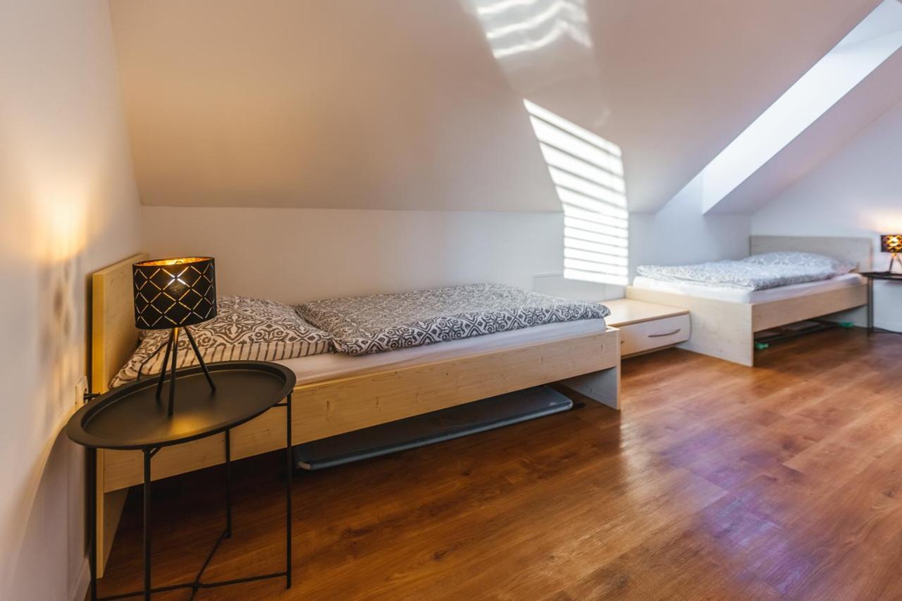 Maple & Pine Bled Apartment Luaran gambar