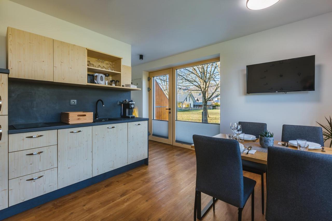 Maple & Pine Bled Apartment Luaran gambar