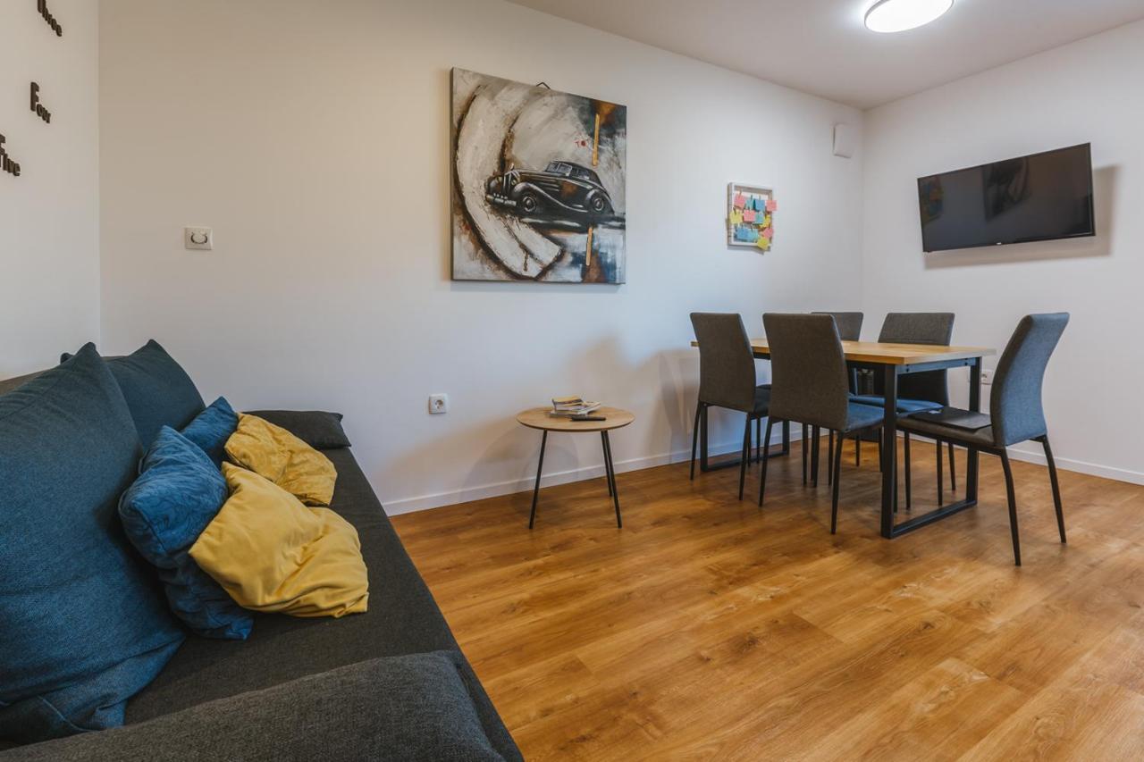 Maple & Pine Bled Apartment Luaran gambar